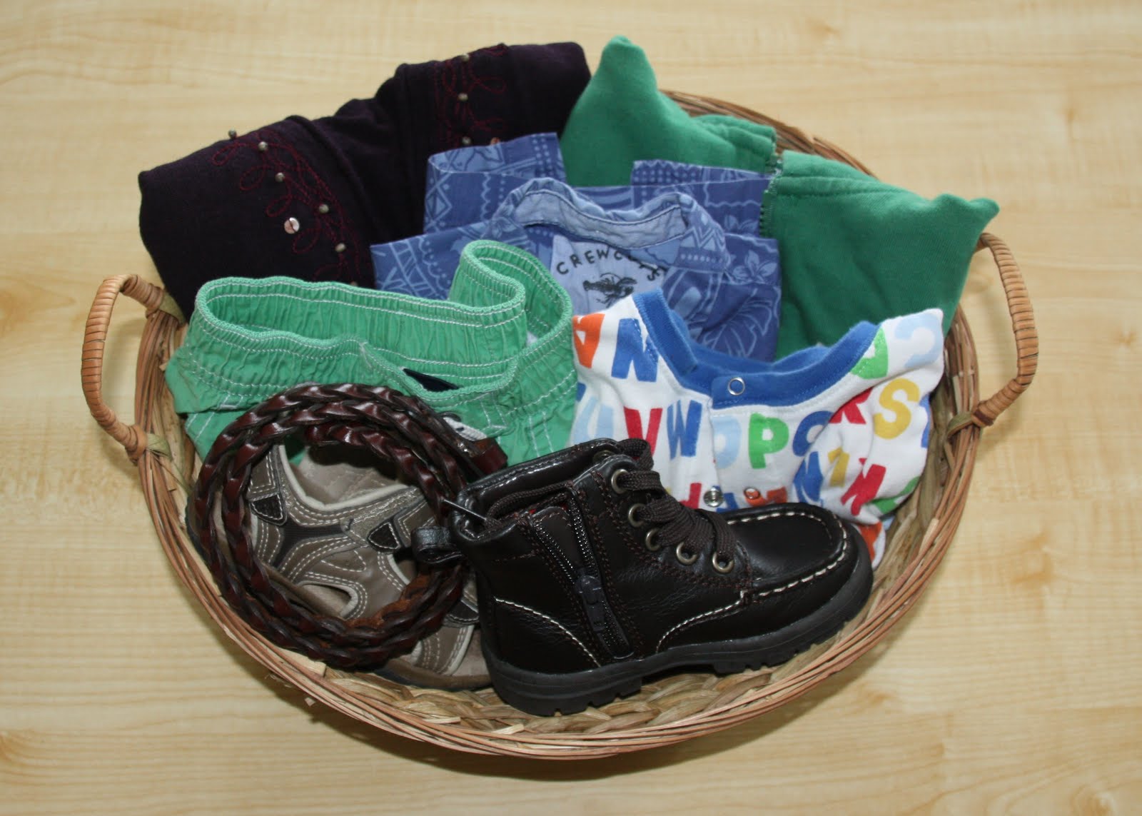 Dressing Basket (Photo from Counting Coconuts)